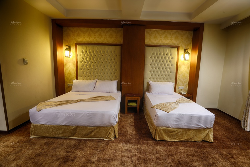 اتاق سه تخته هتل ضیافت الزهرا مشهد